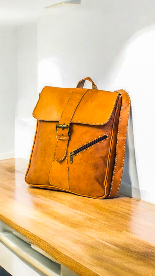 Handcrafted Leather Backpack – Vintage Camel