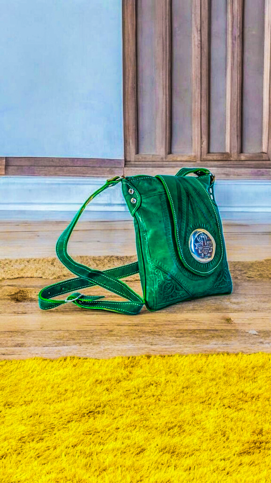 Handcrafted Leather Crossbody Bag – Emerald Green